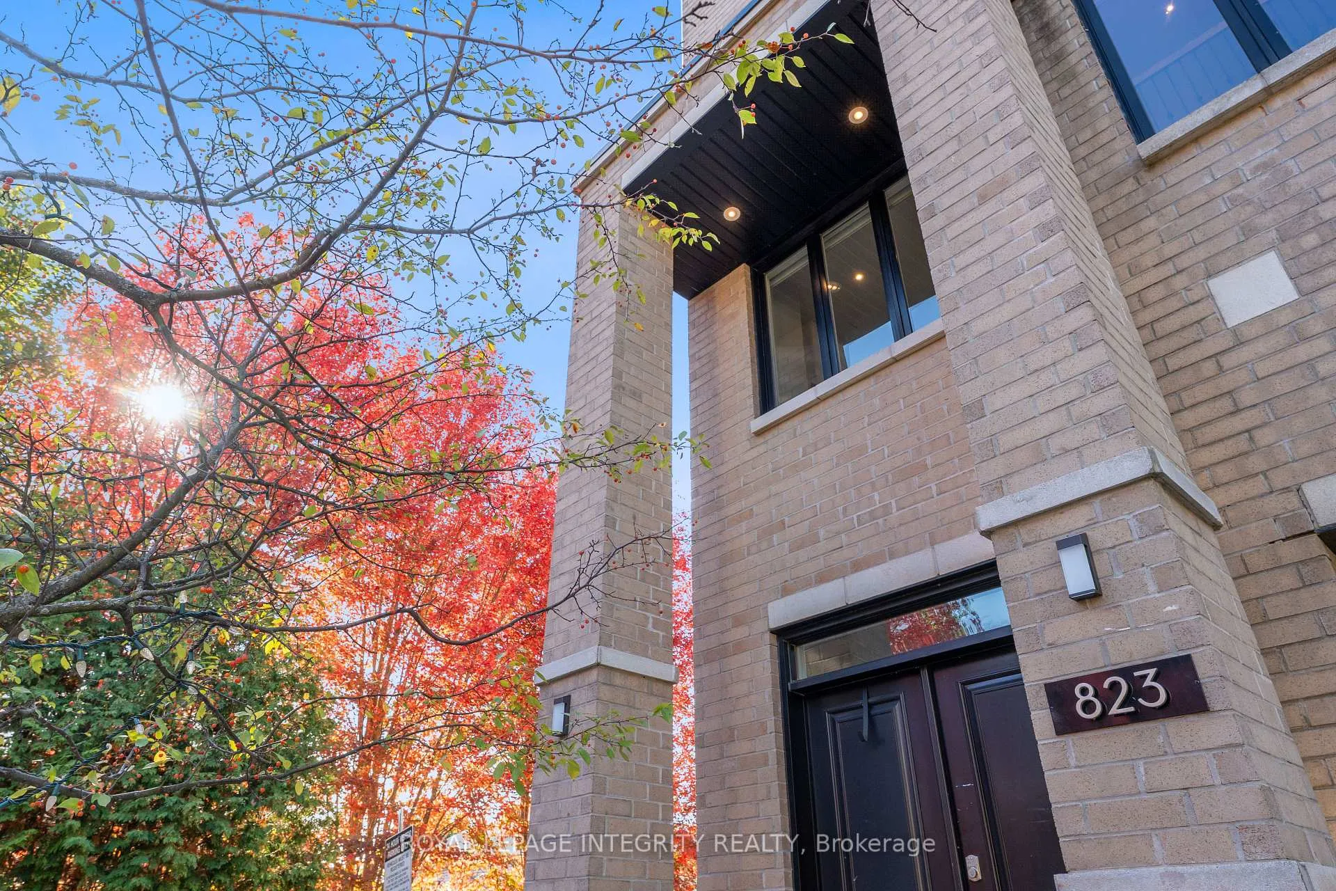 Photo 1 of 823 Petra Private, Ottawa, Kanata - Kanata Lakes/Heritage Hills — HOMEH