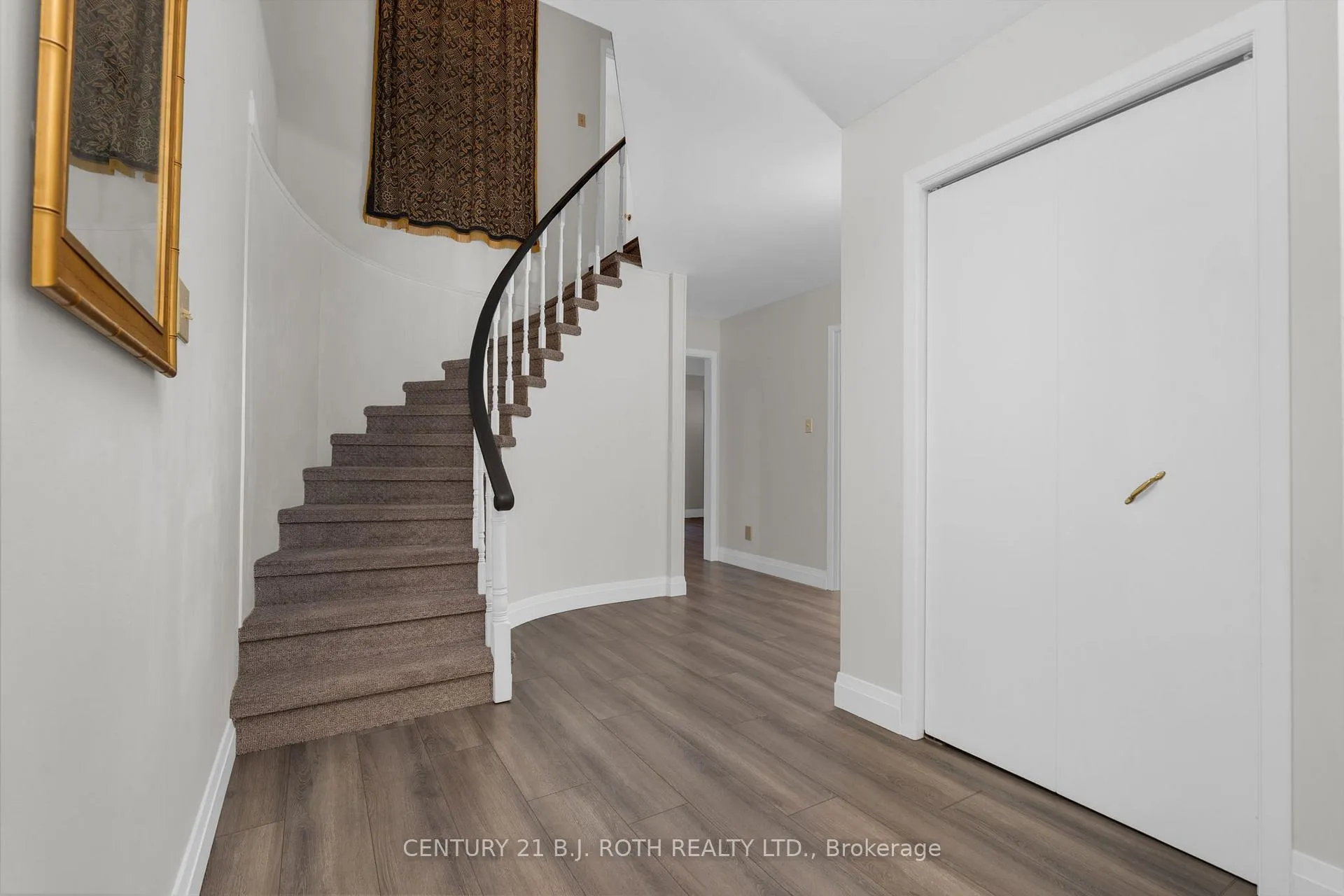 Photo 2 of 4 White Pine Place, Barrie, Codrington — HOMEH