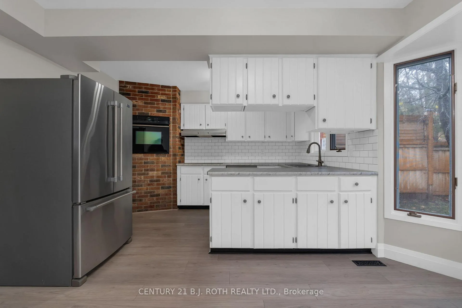Photo 7 of 4 White Pine Place, Barrie, Codrington — HOMEH