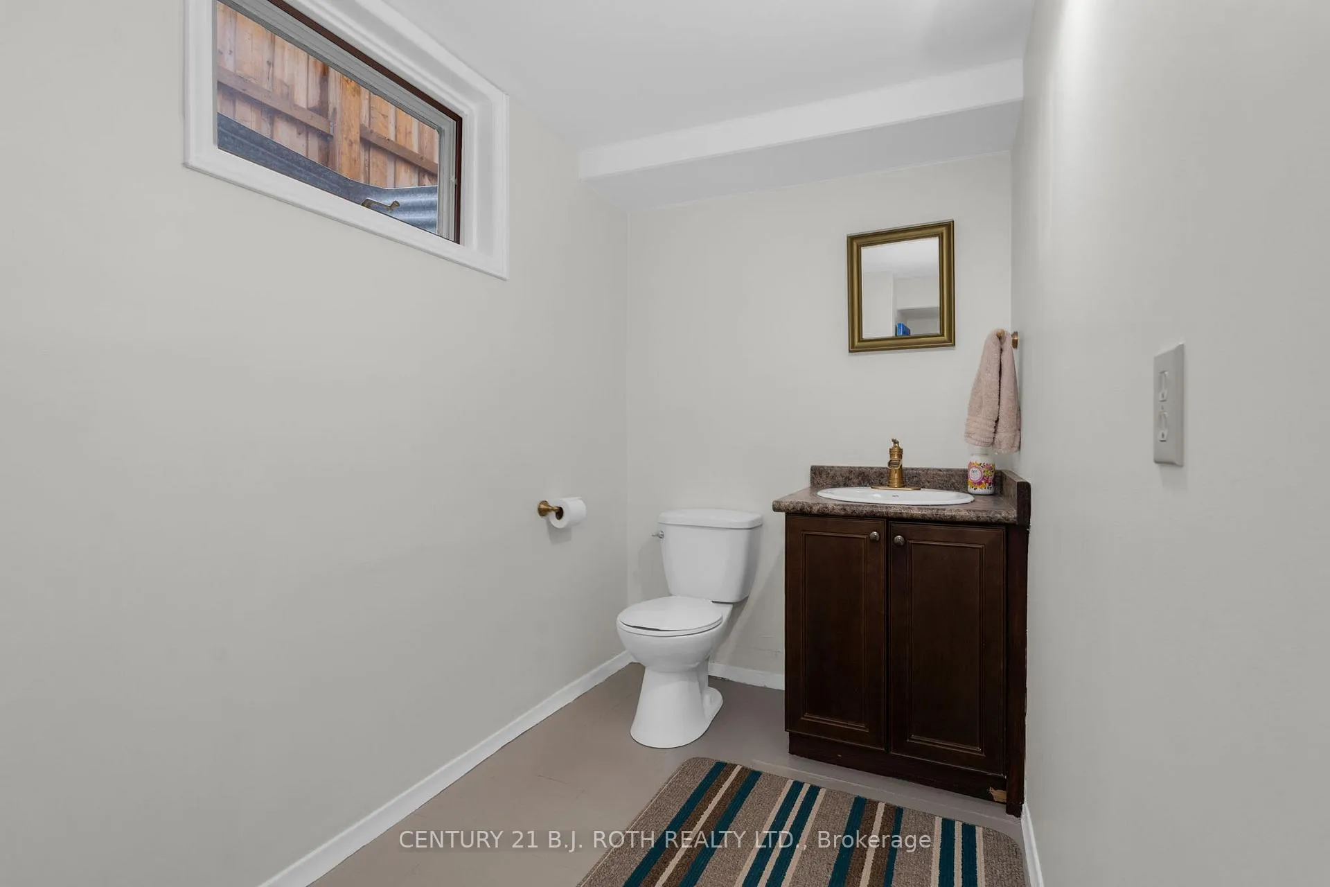 Photo 32 of 4 White Pine Place, Barrie, Codrington — HOMEH