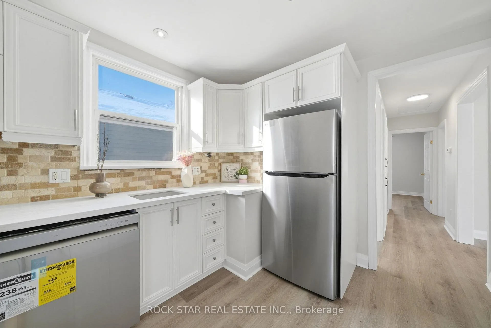 Photo 10 of 86 East 38th Street, Hamilton, Raleigh — HOMEH