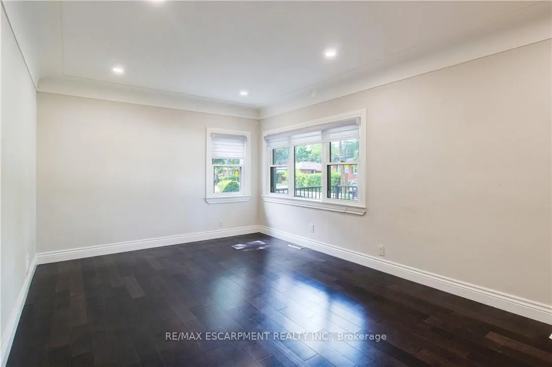 Photo 17 of 109 Terrace Drive, Hamilton, Balfour — HOMEH