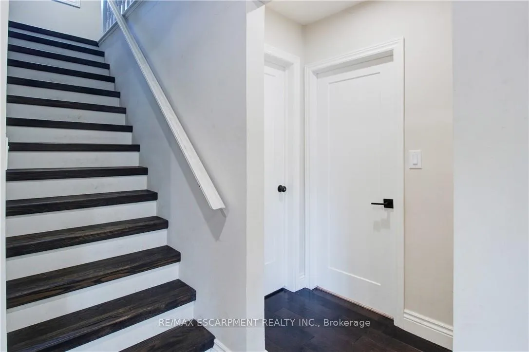 Photo 27 of 109 Terrace Drive, Hamilton, Balfour — HOMEH