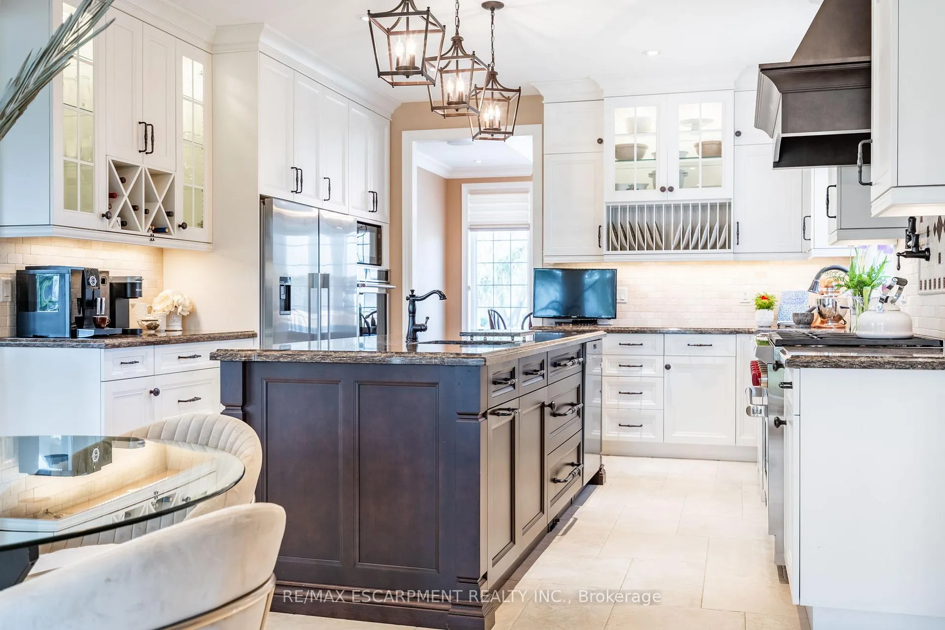 Photo 15 of 50 Lloyminn Avenue, Hamilton, Ancaster — HOMEH