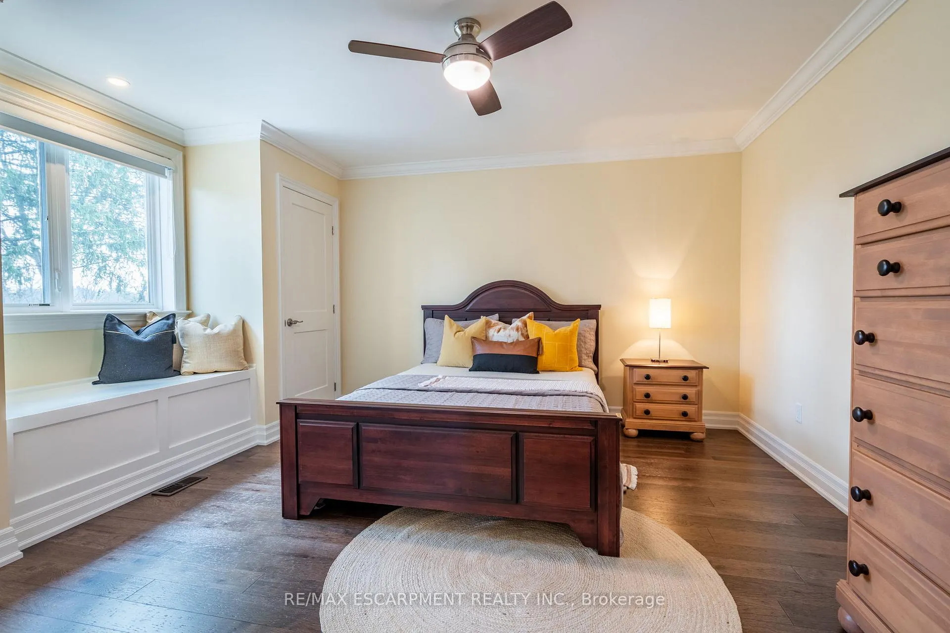 Photo 26 of 50 Lloyminn Avenue, Hamilton, Ancaster — HOMEH