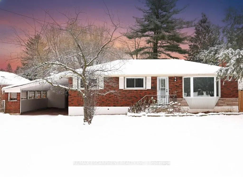Photo 1 of 216 Sioux Road, Hamilton, Ancaster — HOMEH