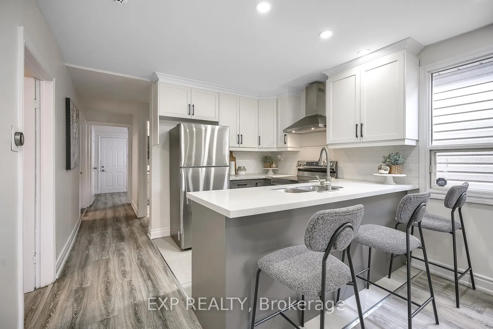 Photo 1 of 230 McAnulty Boulevard, Hamilton, Crown Point — HOMEH