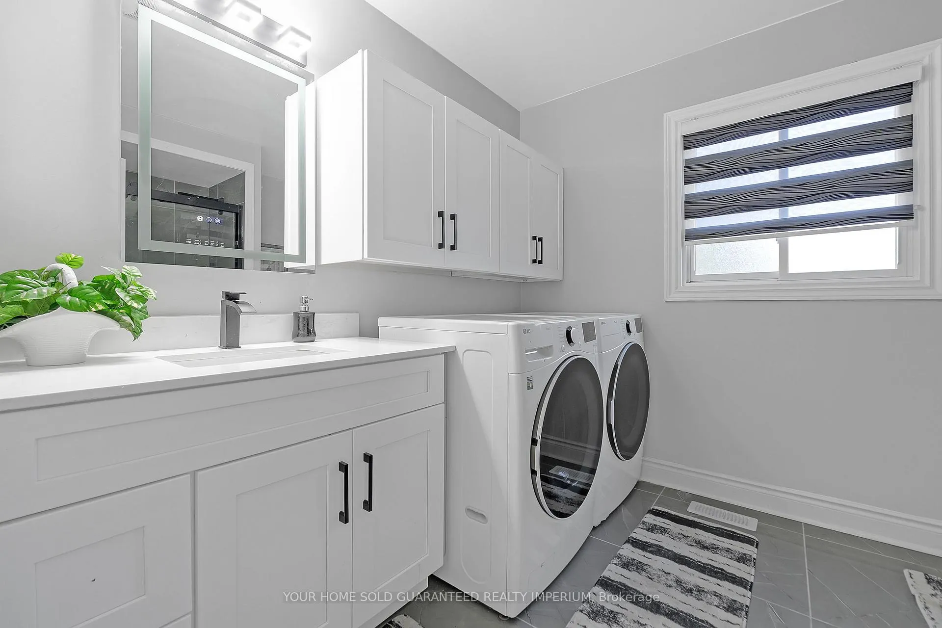 Photo 16 of 707 Mountjoy Court, Oshawa, Pinecrest — HOMEH