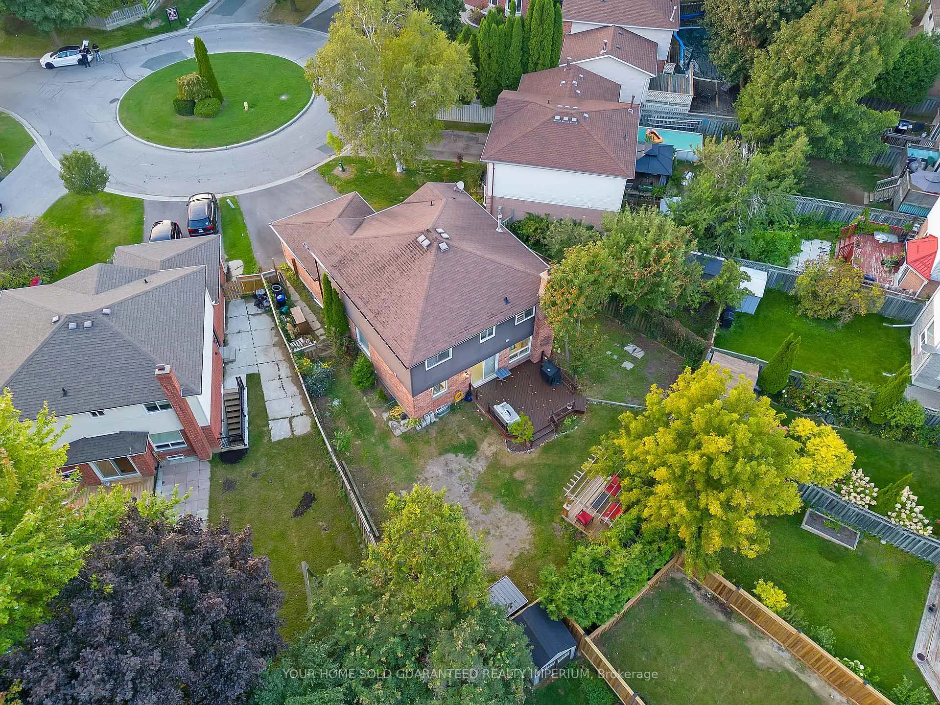 Photo 22 of 707 Mountjoy Court, Oshawa, Pinecrest — HOMEH