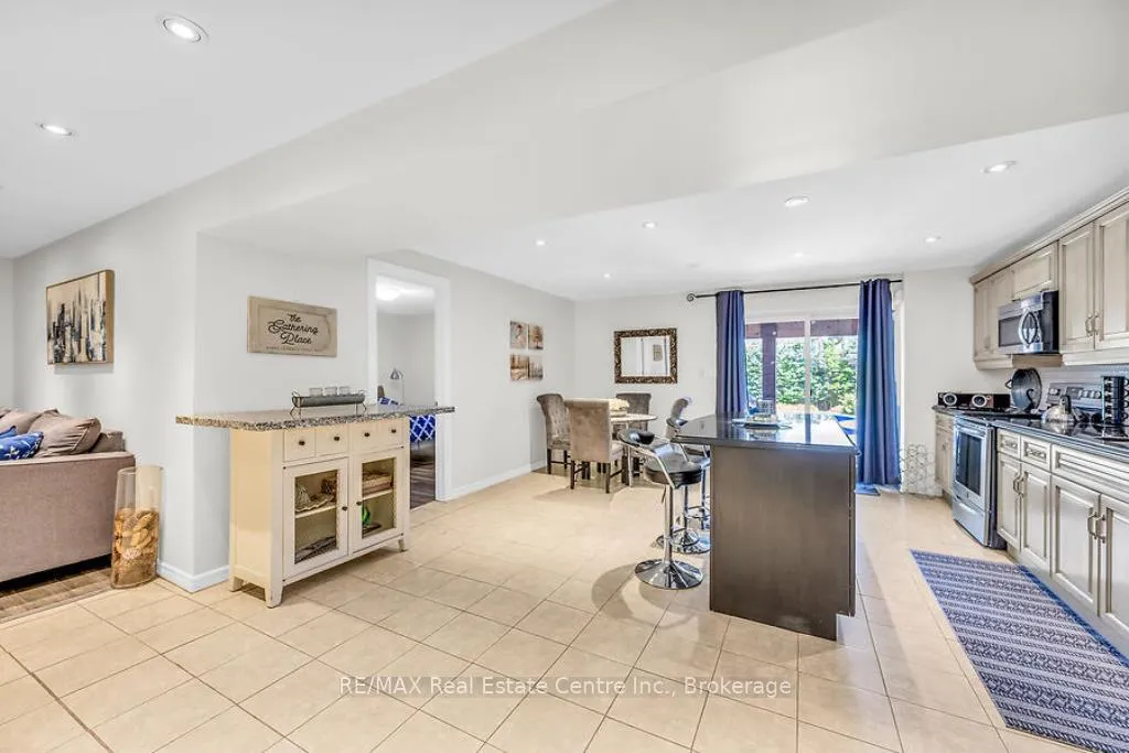 Photo 33 of 59 Onyx Court, Hamilton, Chappel — HOMEH