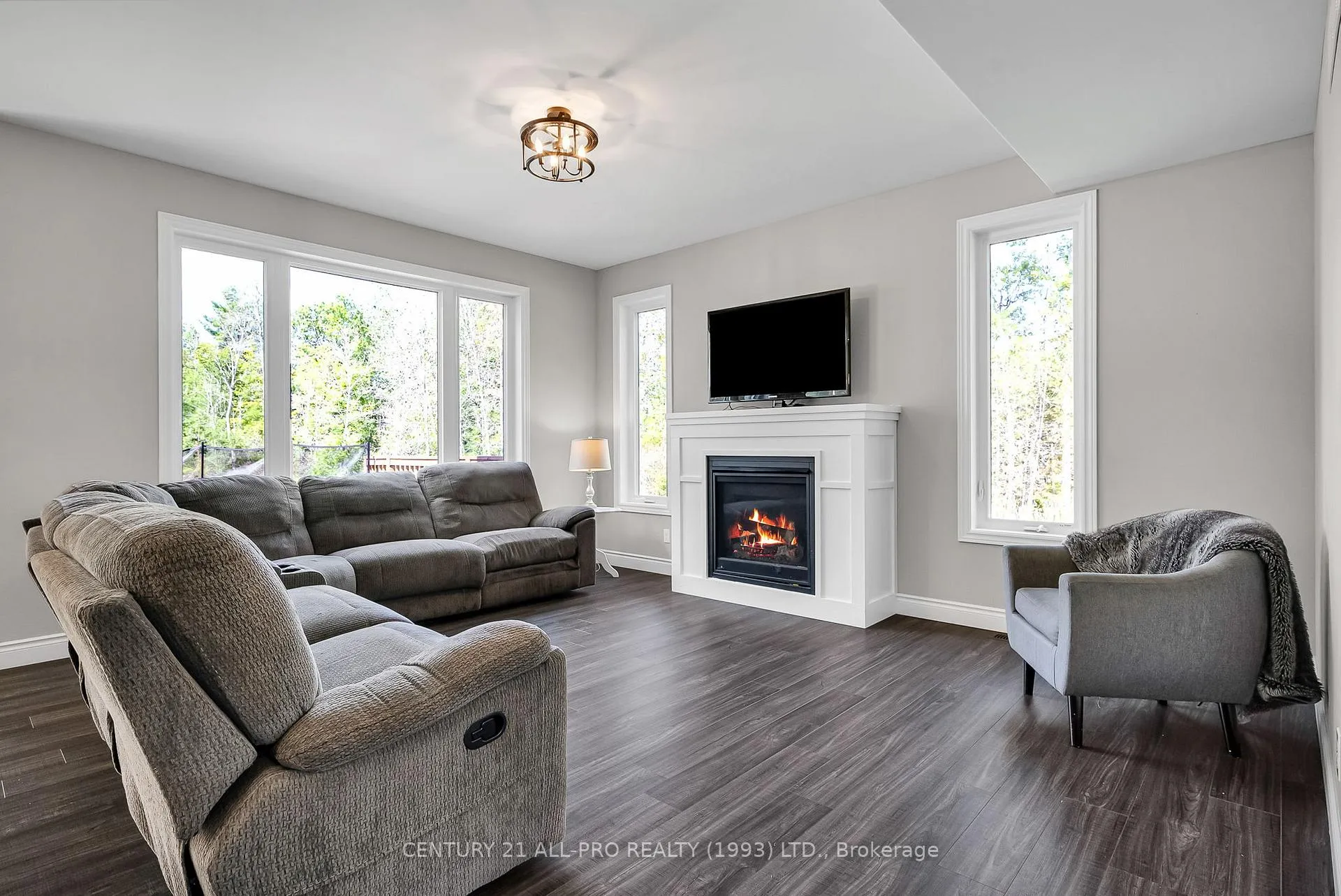 Photo 10 of 134 Lawson Road, Brighton, Rural Brighton — HOMEH