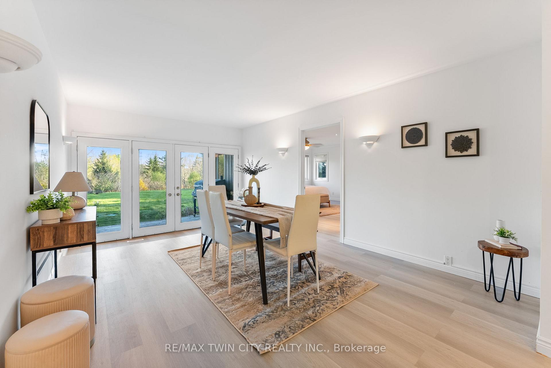 Photo 12 of 37 River Road, Brant, Brantford Twp — HOMEH