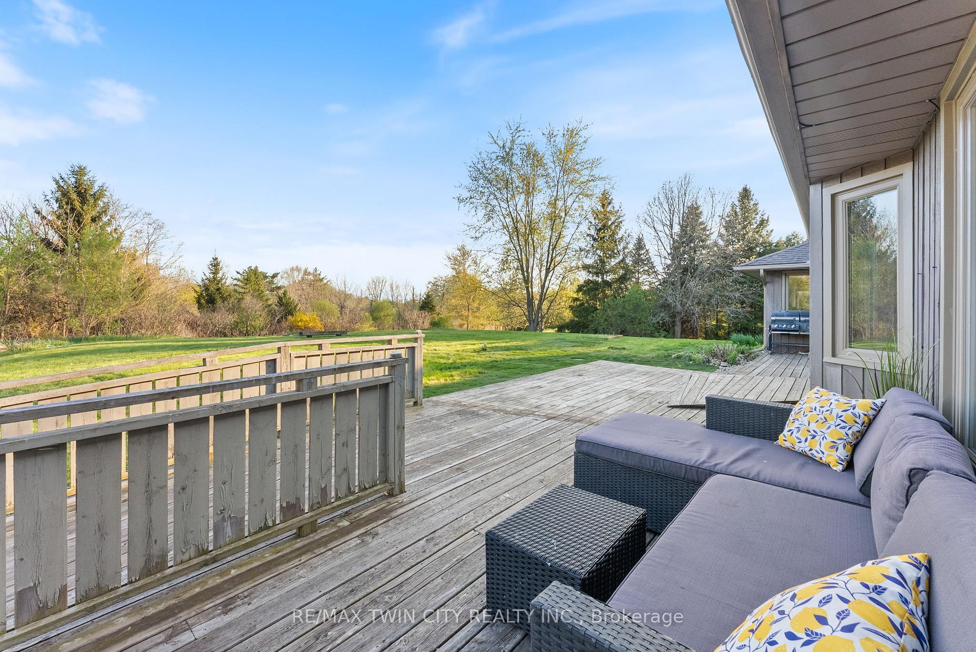 Photo 33 of 37 River Road, Brant, Brantford Twp — HOMEH