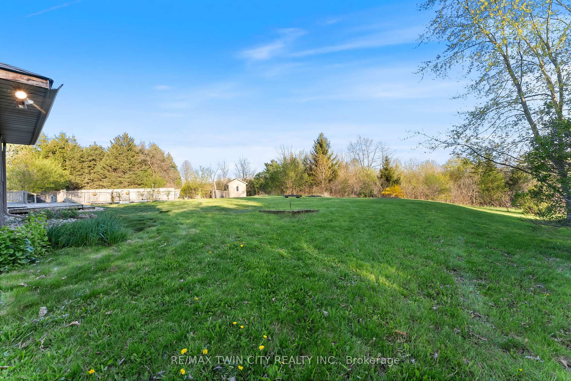 Photo 38 of 37 River Road, Brant, Brantford Twp — HOMEH