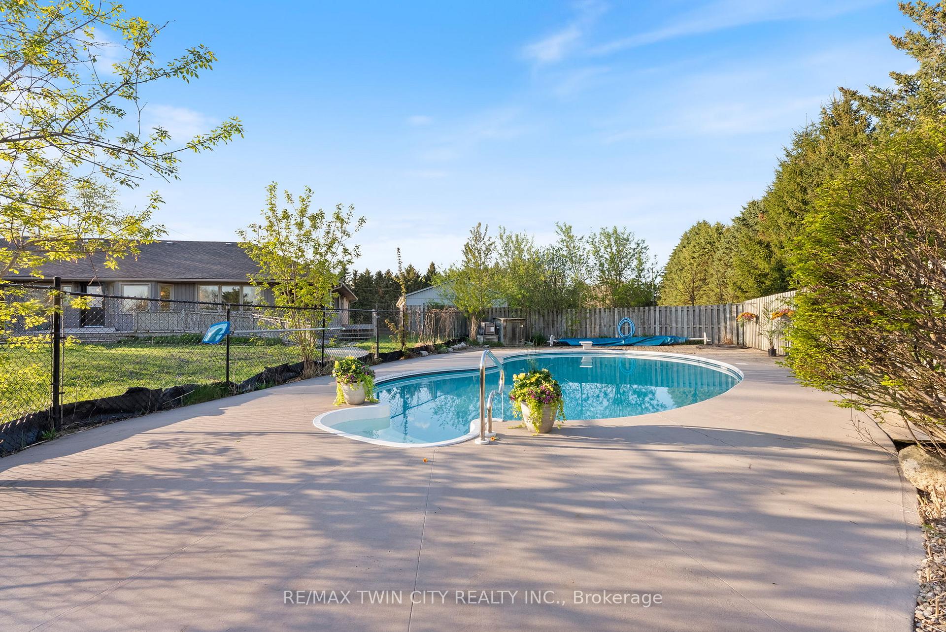 Photo 42 of 37 River Road, Brant, Brantford Twp — HOMEH