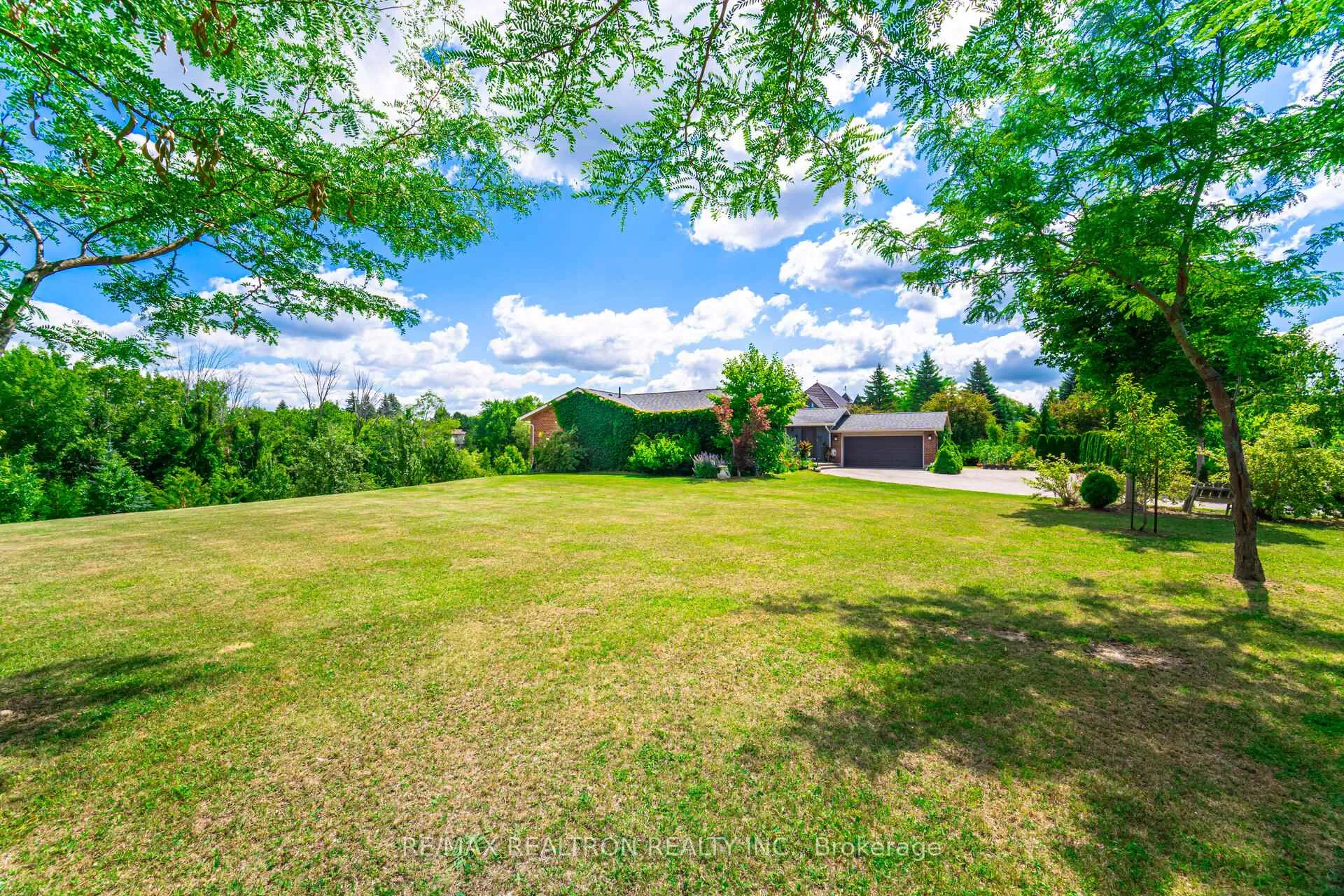 Photo 41 of 45 Simcoe Road, King, Rural King — HOMEH