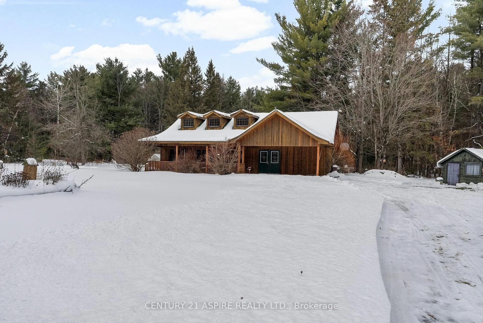 Photo 3 of 400 Calabogie Road, McNab/Braeside, Mcnab/Braeside Twps — HOMEH