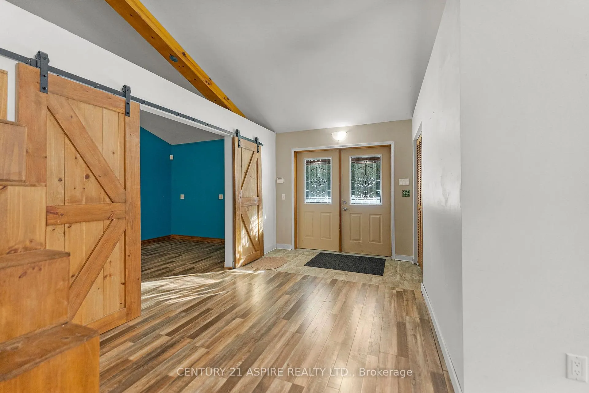Photo 7 of 400 Calabogie Road, McNab/Braeside, Mcnab/Braeside Twps — HOMEH