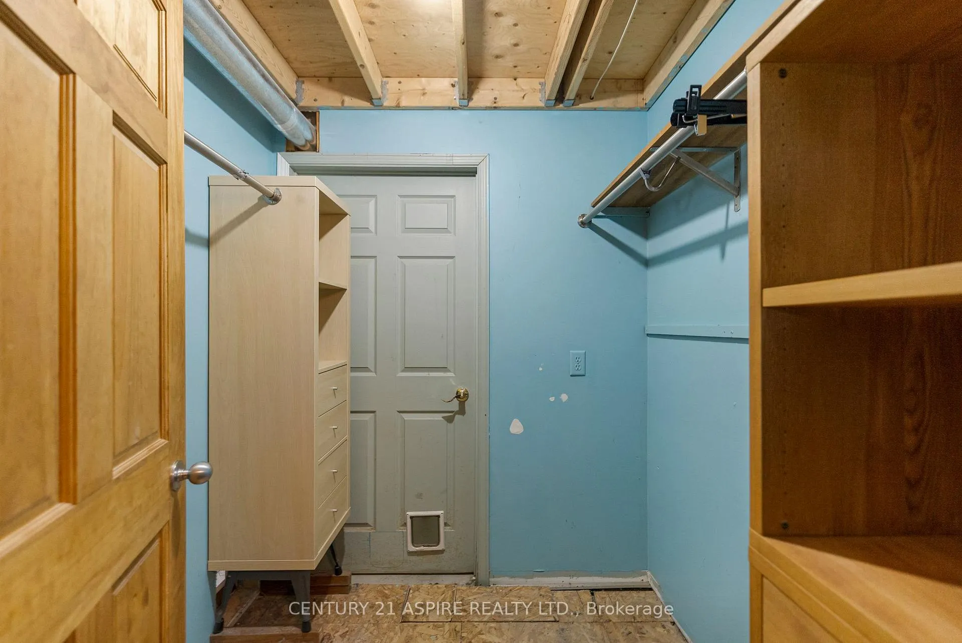 Photo 20 of 400 Calabogie Road, McNab/Braeside, Mcnab/Braeside Twps — HOMEH