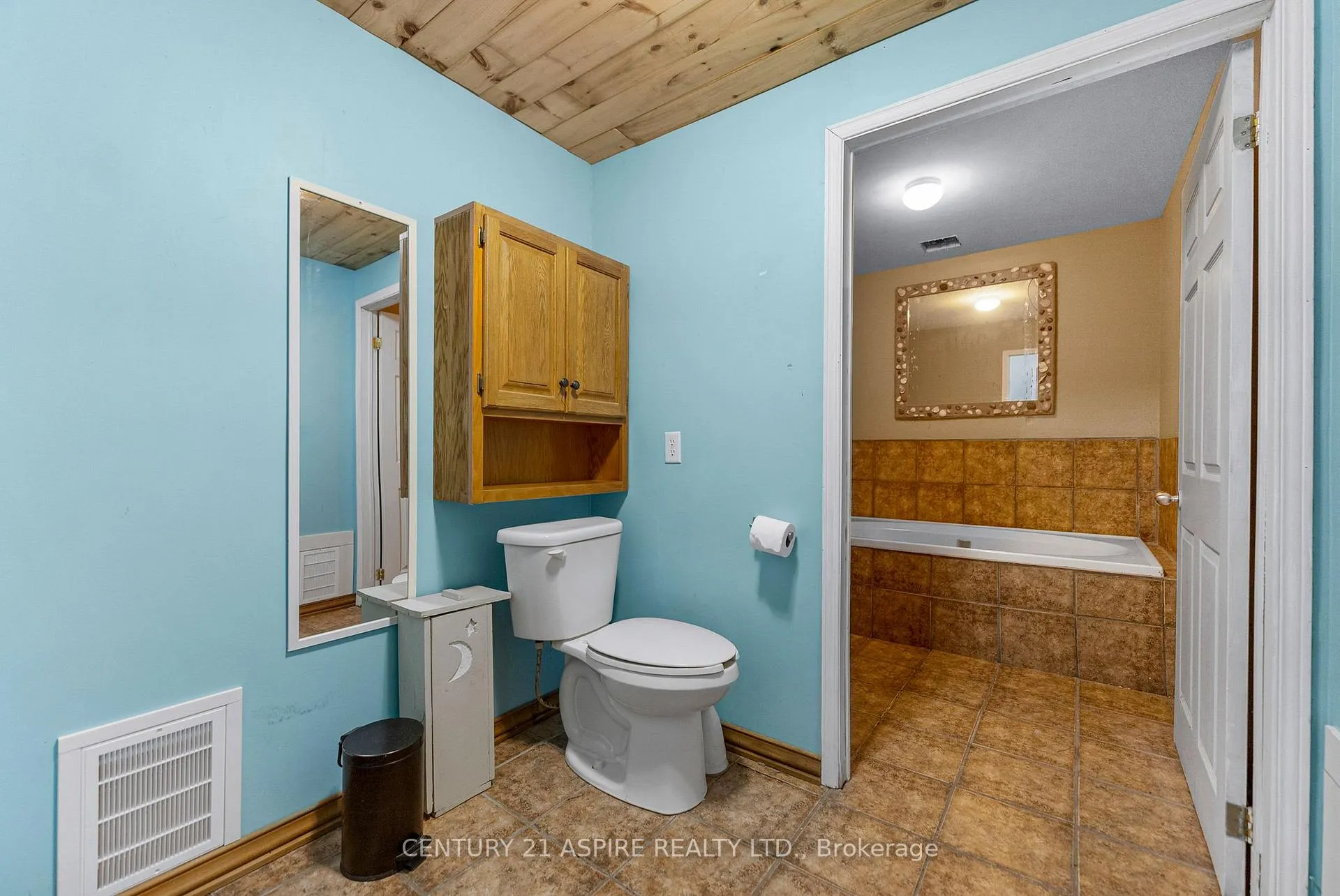 Photo 22 of 400 Calabogie Road, McNab/Braeside, Mcnab/Braeside Twps — HOMEH