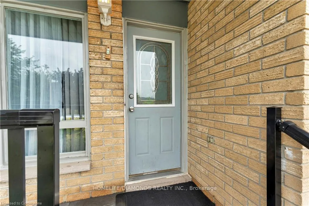 Photo 4 of 334 Templemead Drive, Hamilton, Templemead — HOMEH