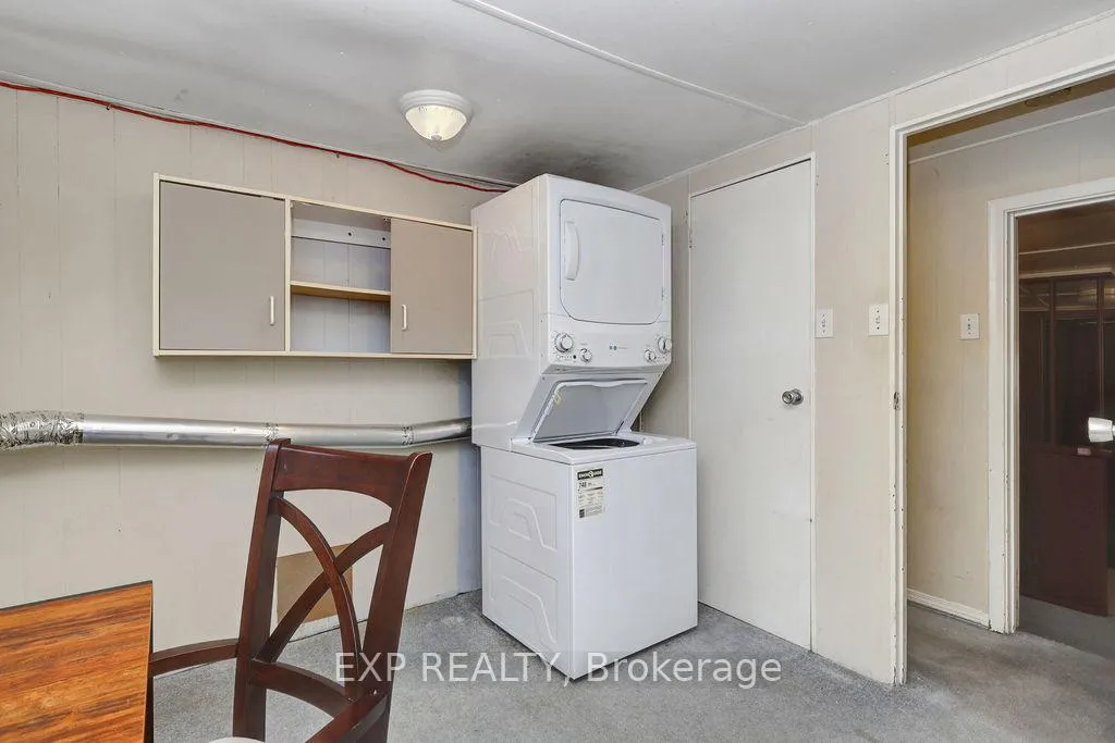 Photo 18 of 9 Dell Avenue, Ottawa, Bellwood - Industrial Park — HOMEH