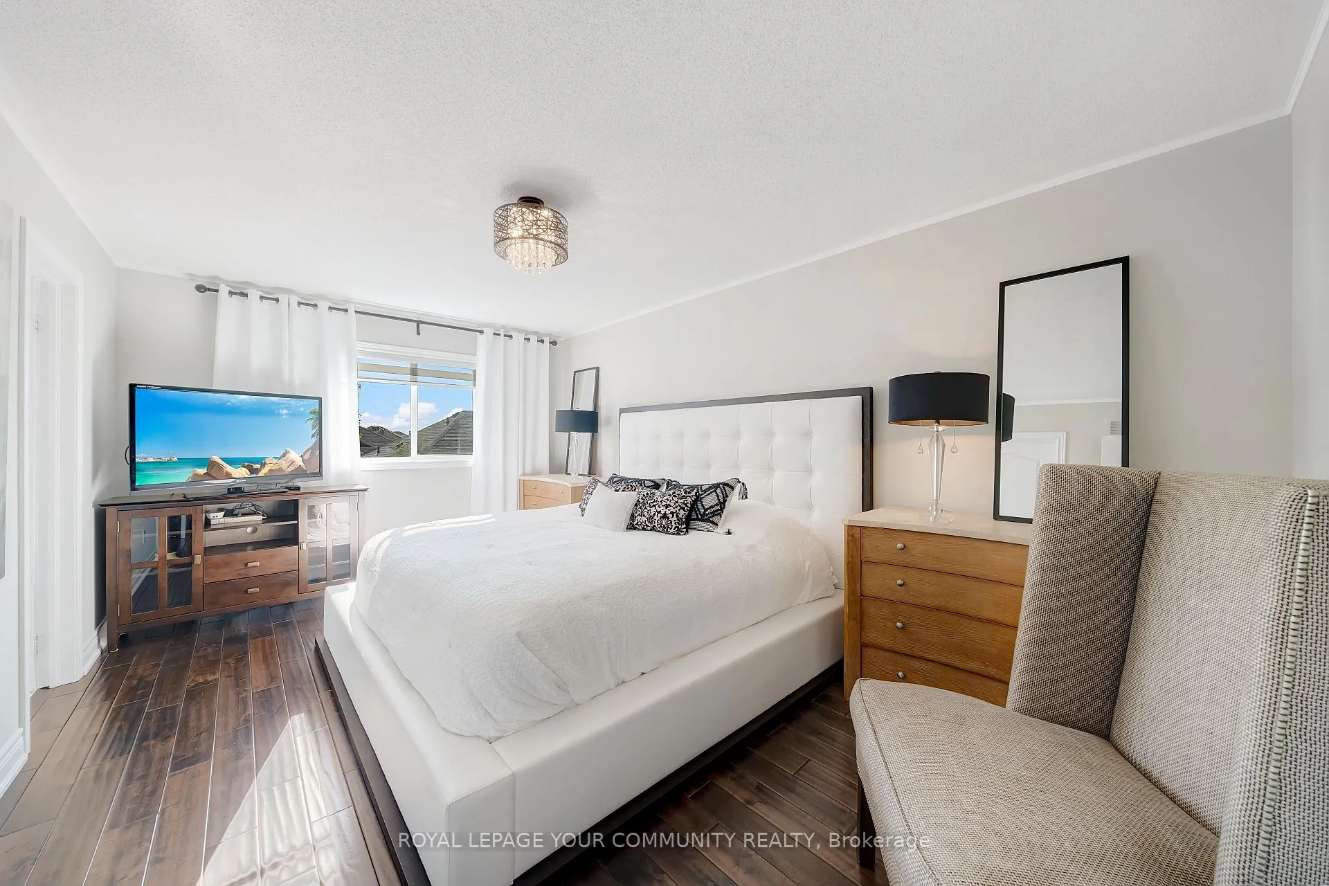 Photo 26 of 32 Wheatfield Drive, Vaughan, Vellore Village — HOMEH