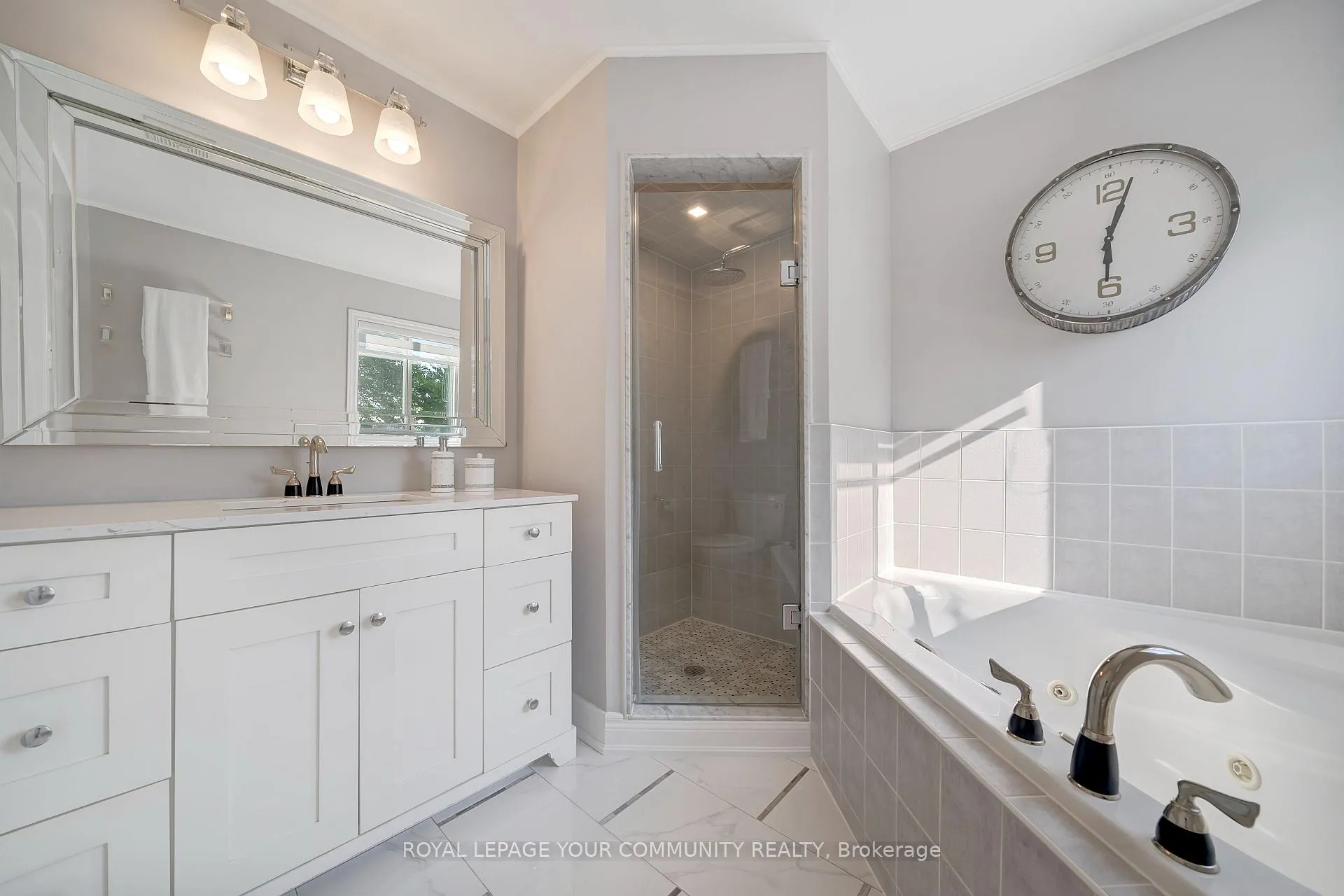 Photo 28 of 32 Wheatfield Drive, Vaughan, Vellore Village — HOMEH
