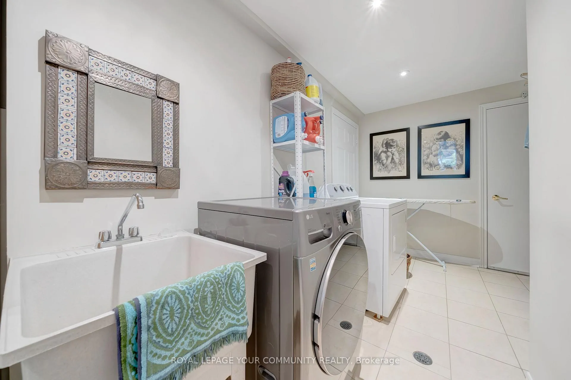 Photo 37 of 32 Wheatfield Drive, Vaughan, Vellore Village — HOMEH