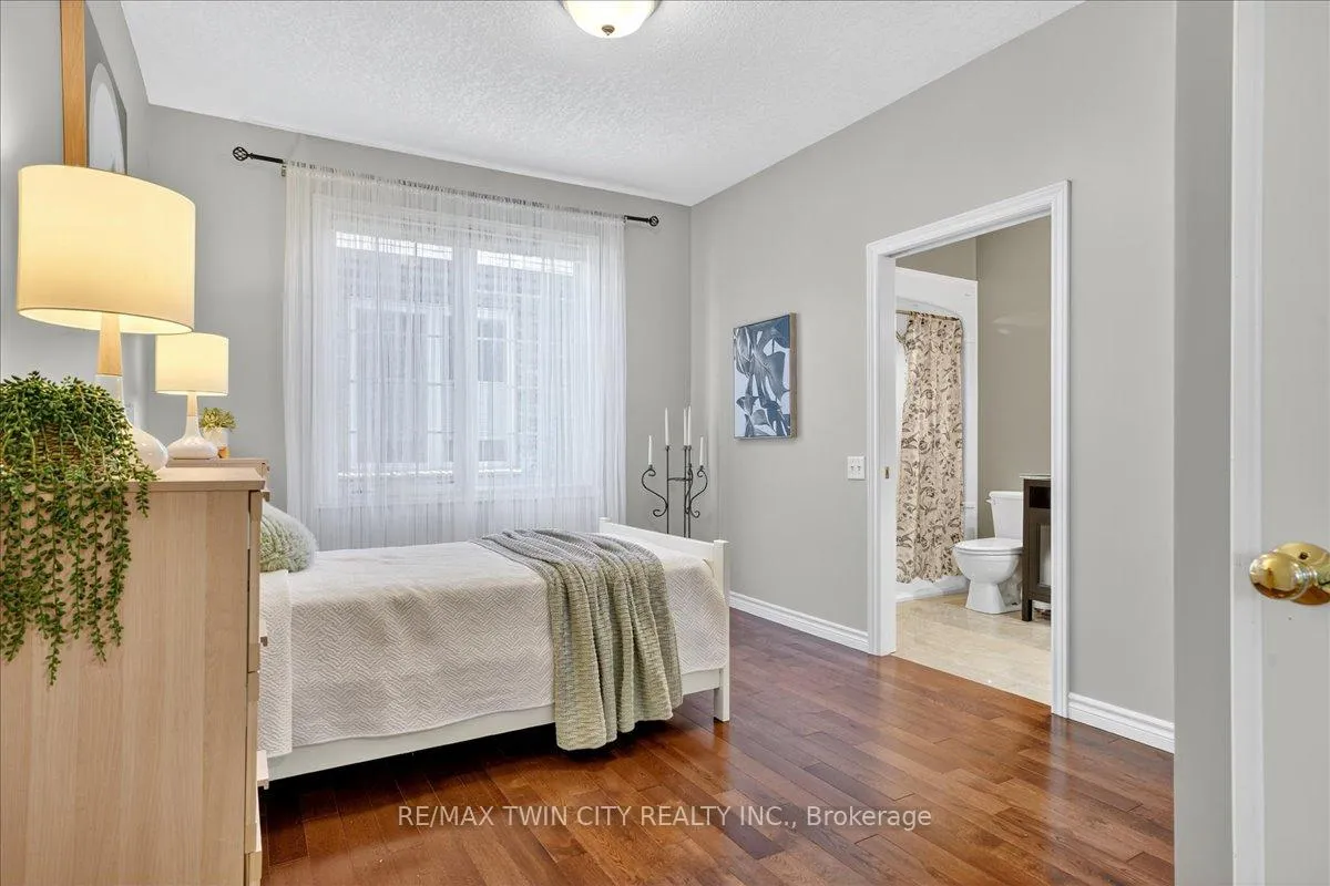 Photo 14 of 151 Reiber Court, Waterloo — HOMEH