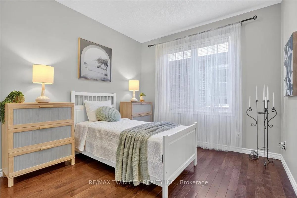 Photo 15 of 151 Reiber Court, Waterloo — HOMEH