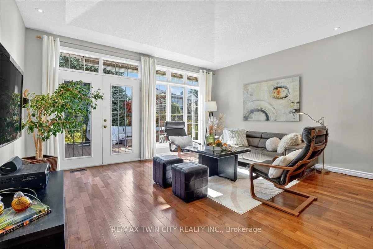 Photo 25 of 151 Reiber Court, Waterloo — HOMEH