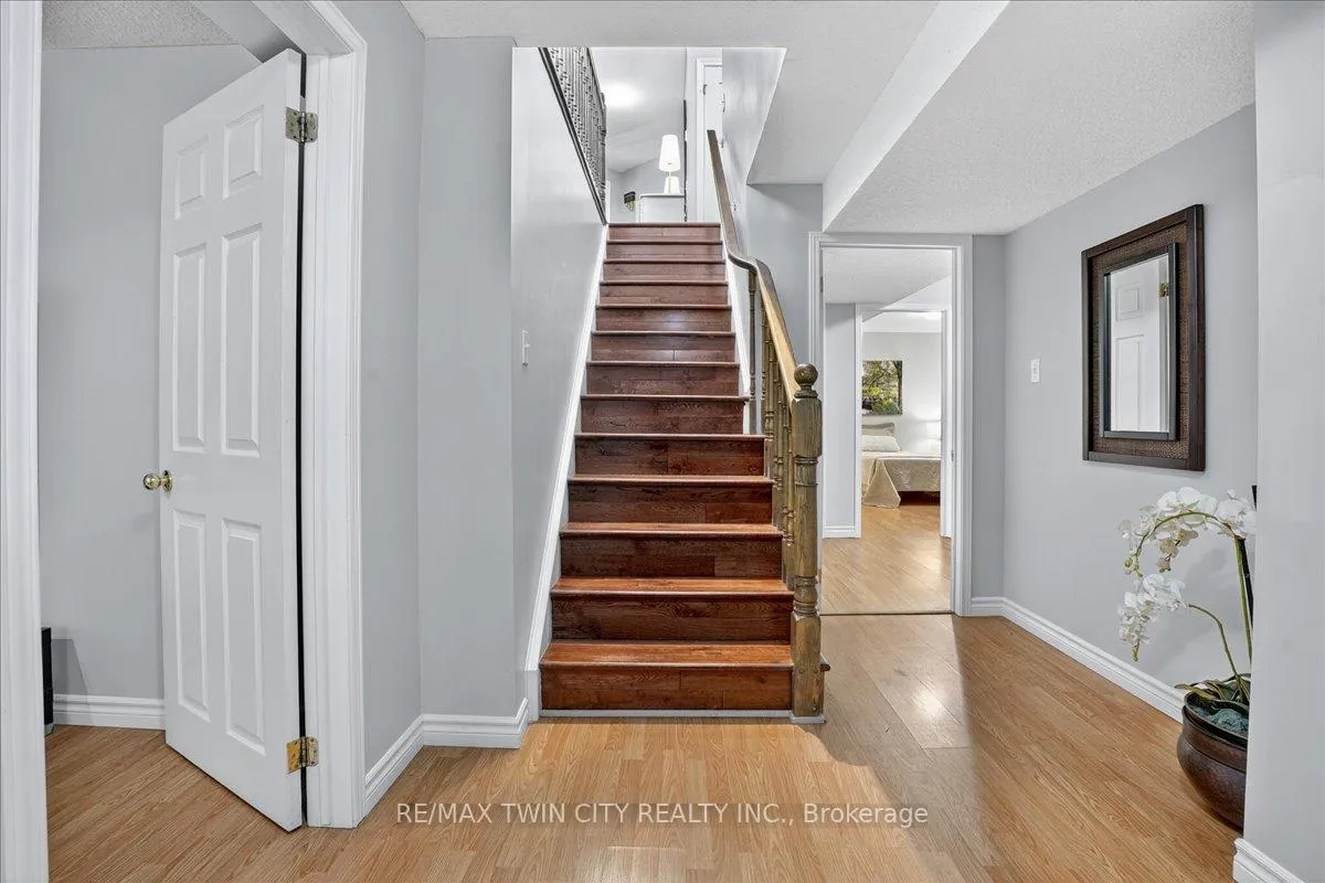 Photo 35 of 151 Reiber Court, Waterloo — HOMEH