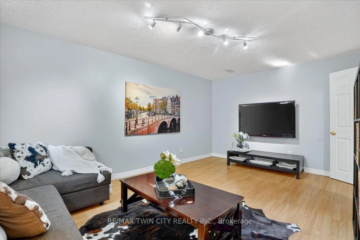 Photo 38 of 151 Reiber Court, Waterloo — HOMEH