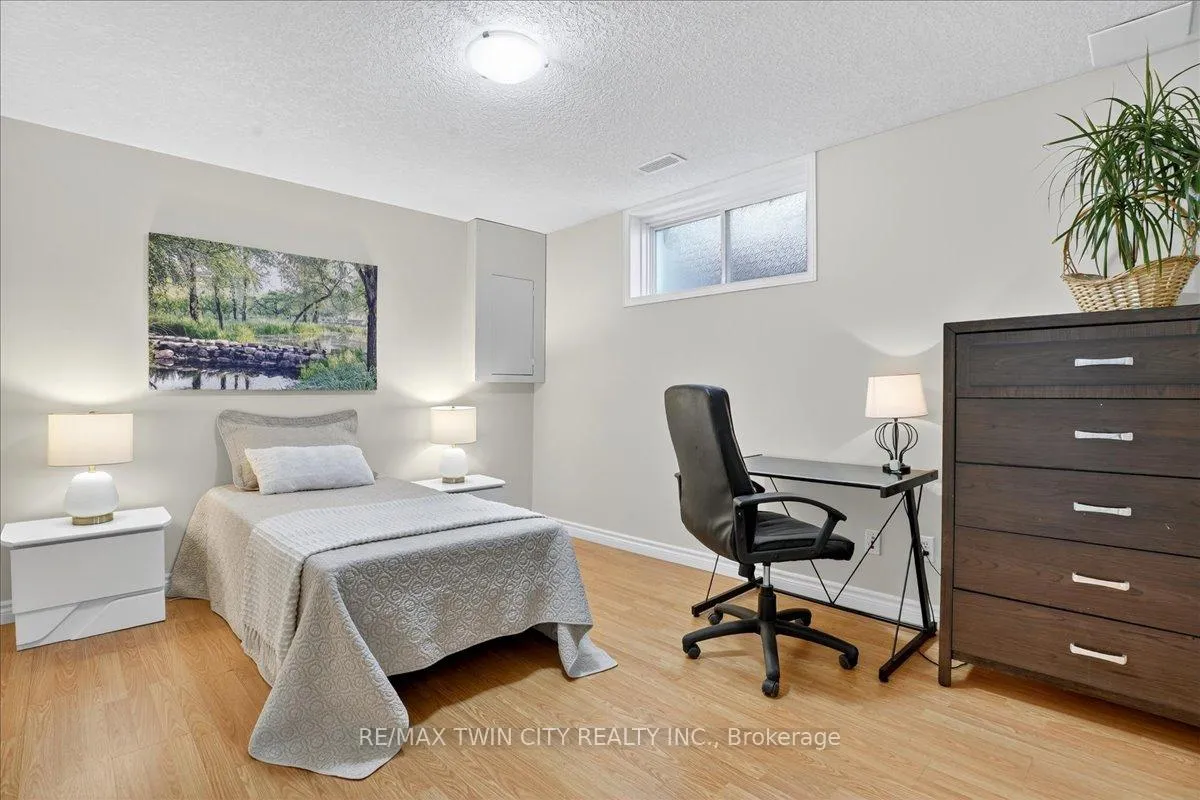 Photo 39 of 151 Reiber Court, Waterloo — HOMEH