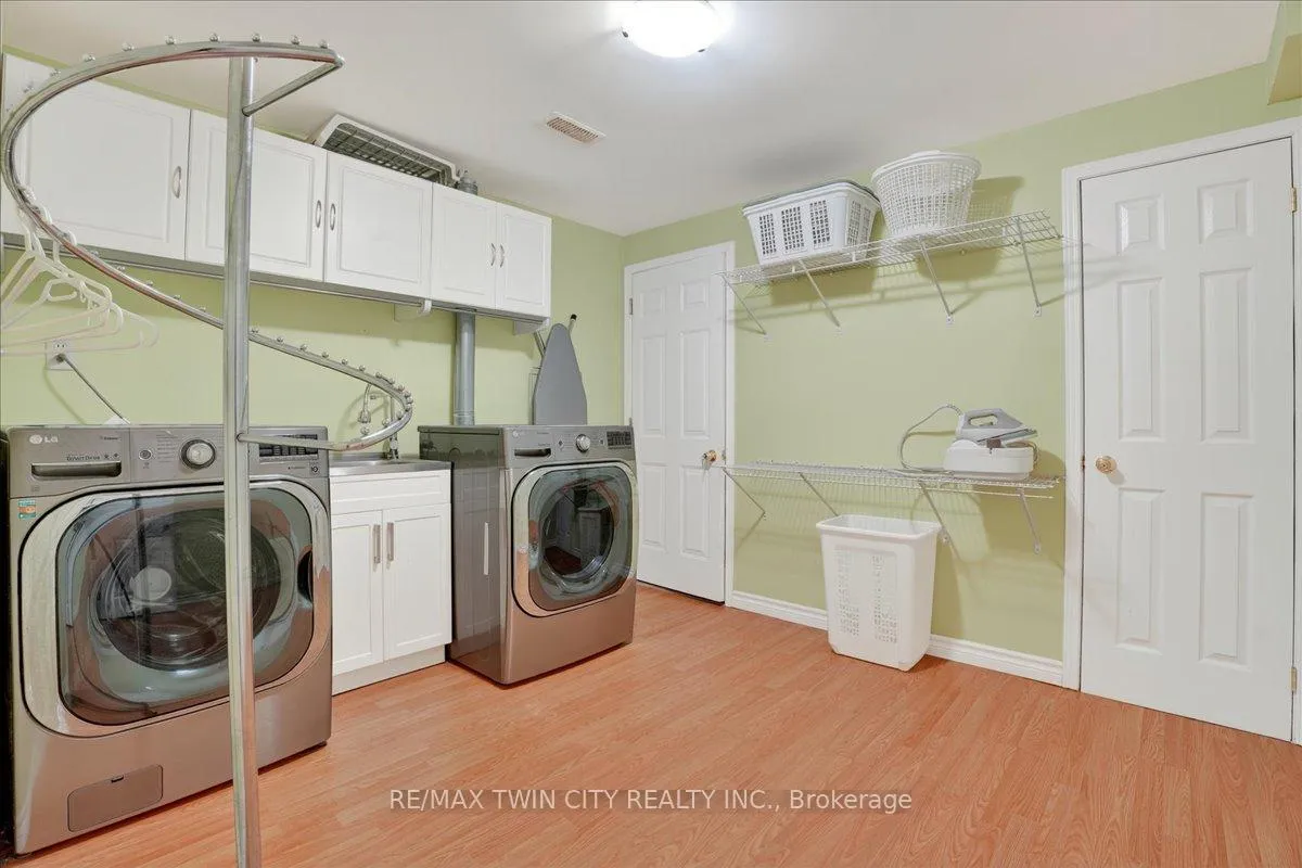 Photo 44 of 151 Reiber Court, Waterloo — HOMEH