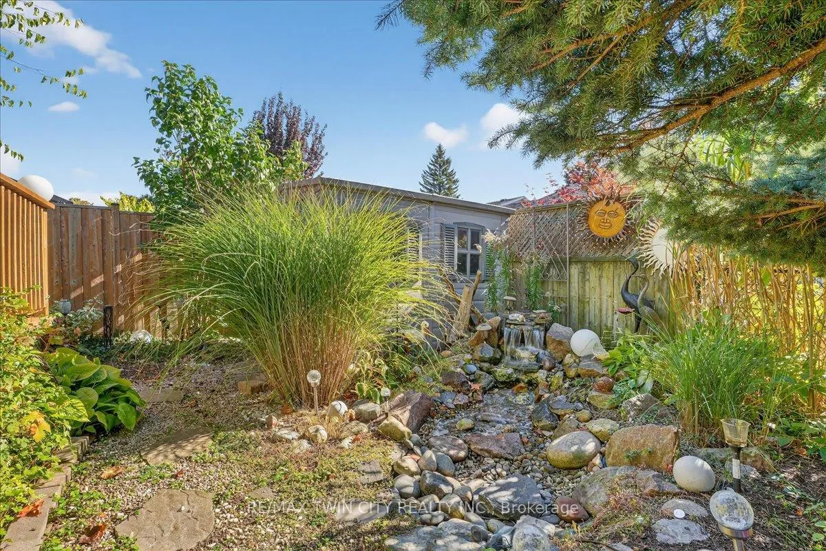 Photo 50 of 151 Reiber Court, Waterloo — HOMEH
