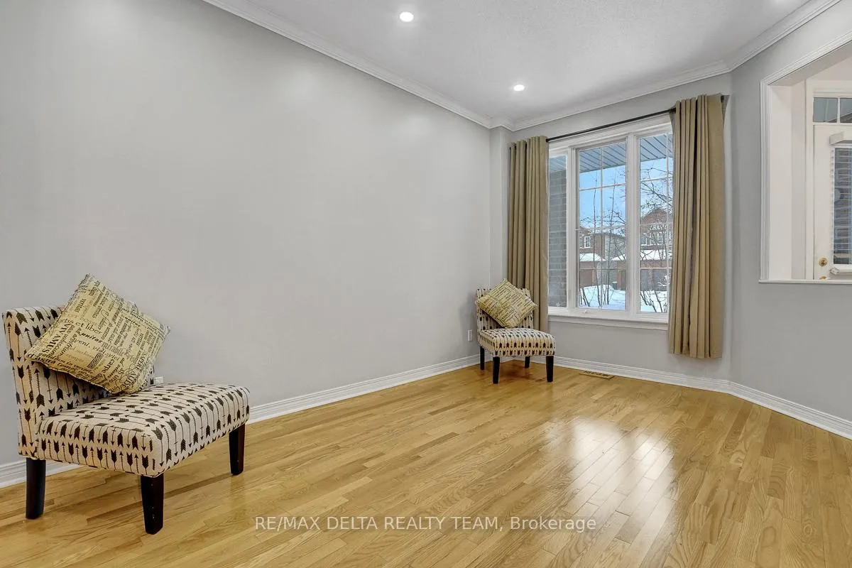 Photo 4 of 2166 Sojourn Street, Ottawa, Notting Hill/Summerside — HOMEH