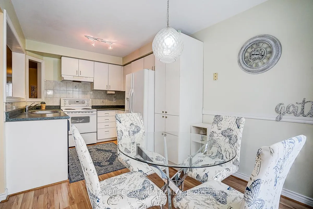 Photo 11 of 4 Smales Drive N, Ajax, Central — HOMEH