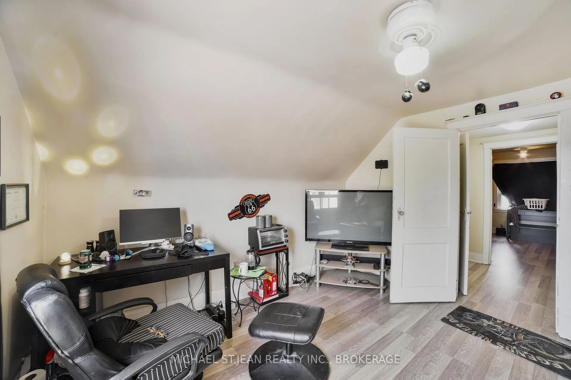 Photo 12 of 20 Gertrude Street, Hamilton, Crown Point — HOMEH
