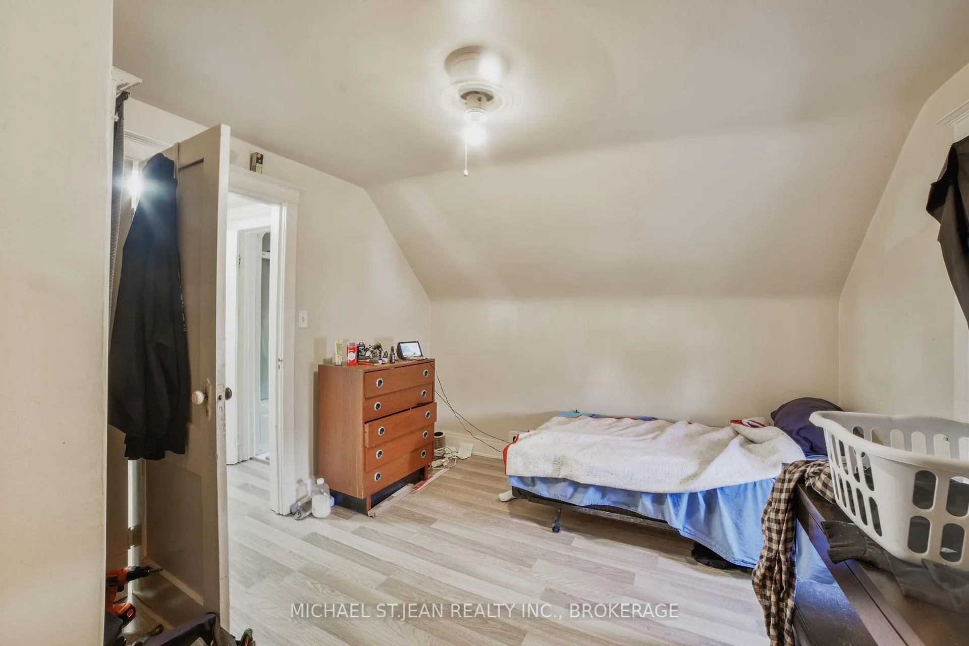 Photo 14 of 20 Gertrude Street, Hamilton, Crown Point — HOMEH