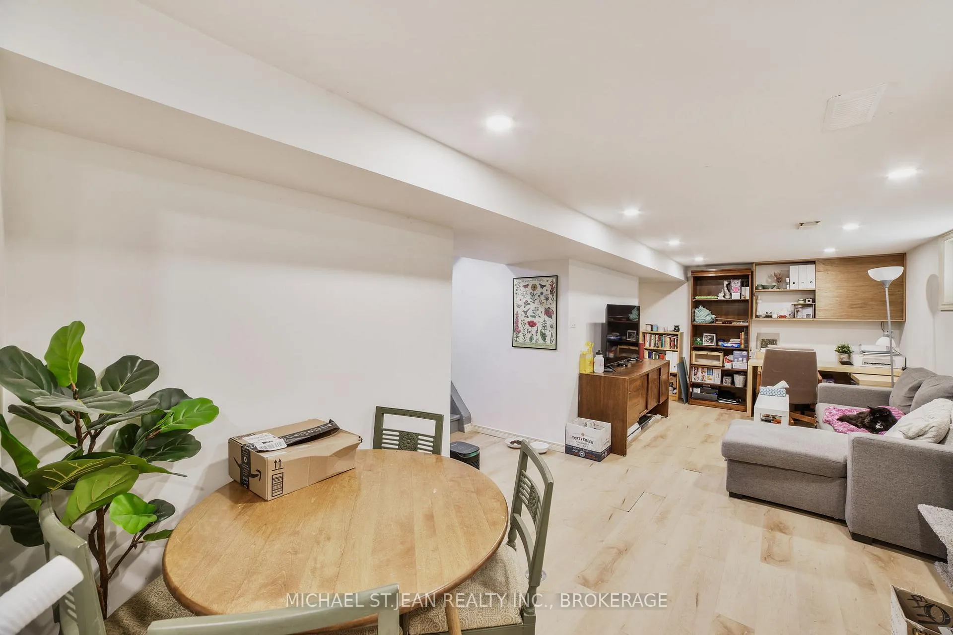 Photo 19 of 20 Gertrude Street, Hamilton, Crown Point — HOMEH