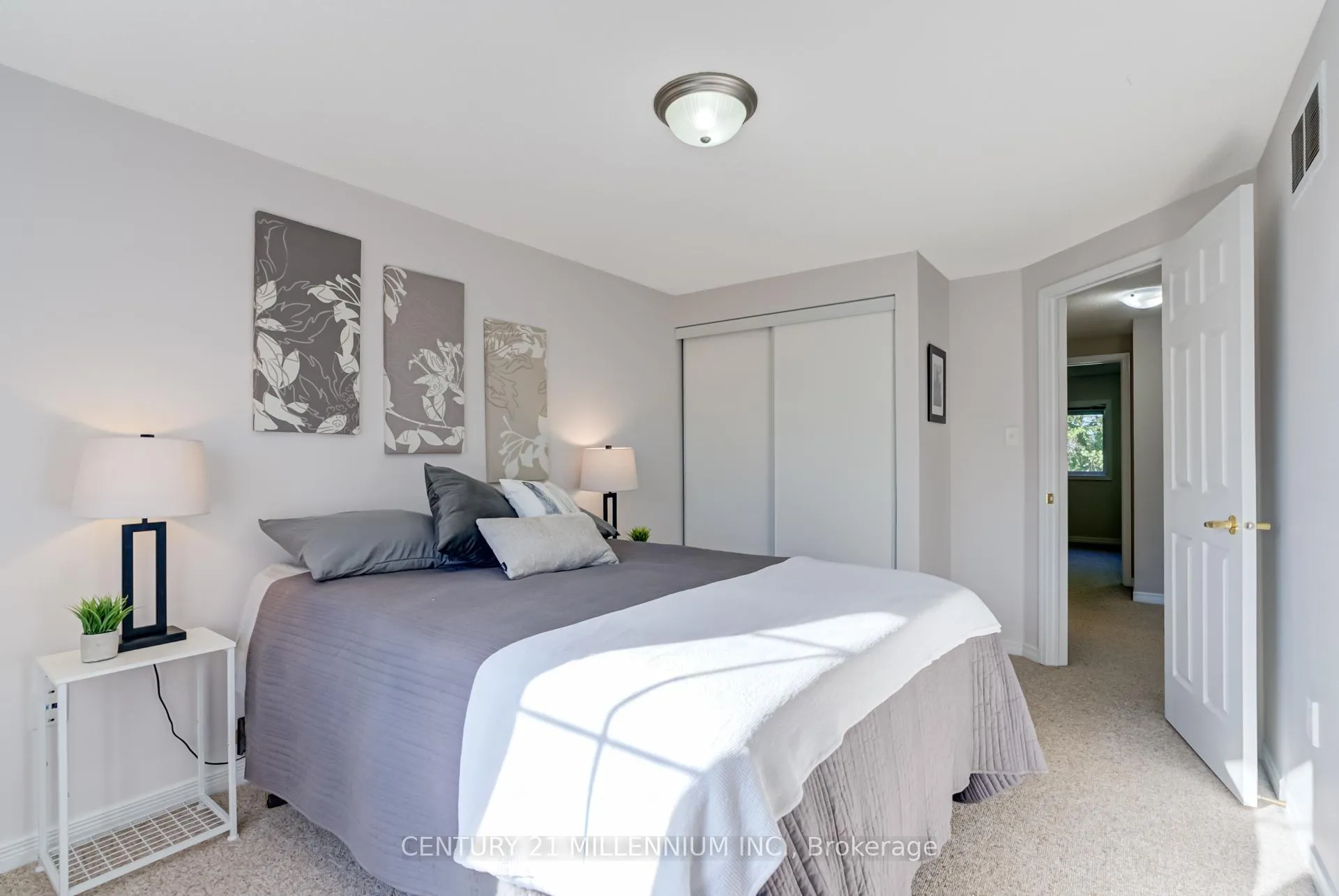 Photo 24 of 2071 Osbond Road, Innisfil, Alcona — HOMEH