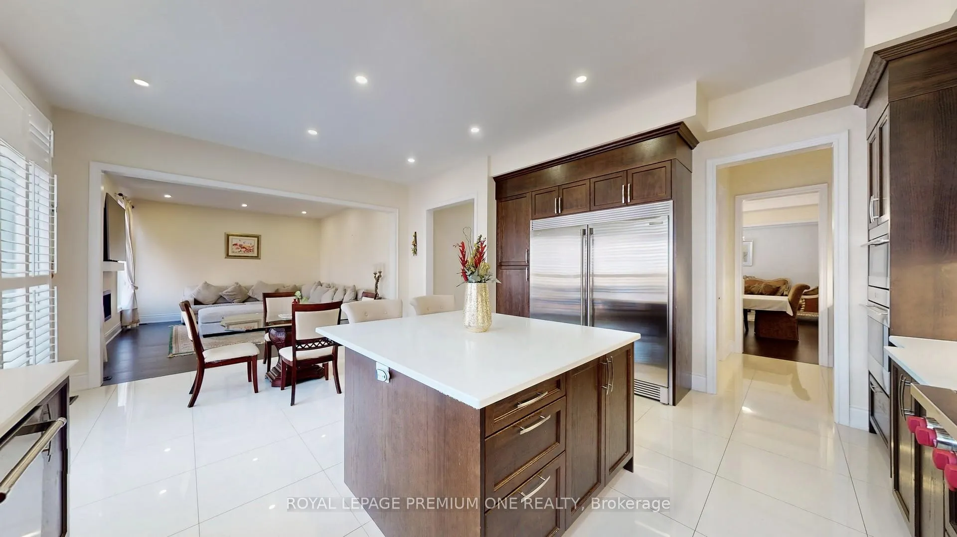 Photo 16 of 52 Daisy Meadow Crescent, Caledon, Caledon East — HOMEH