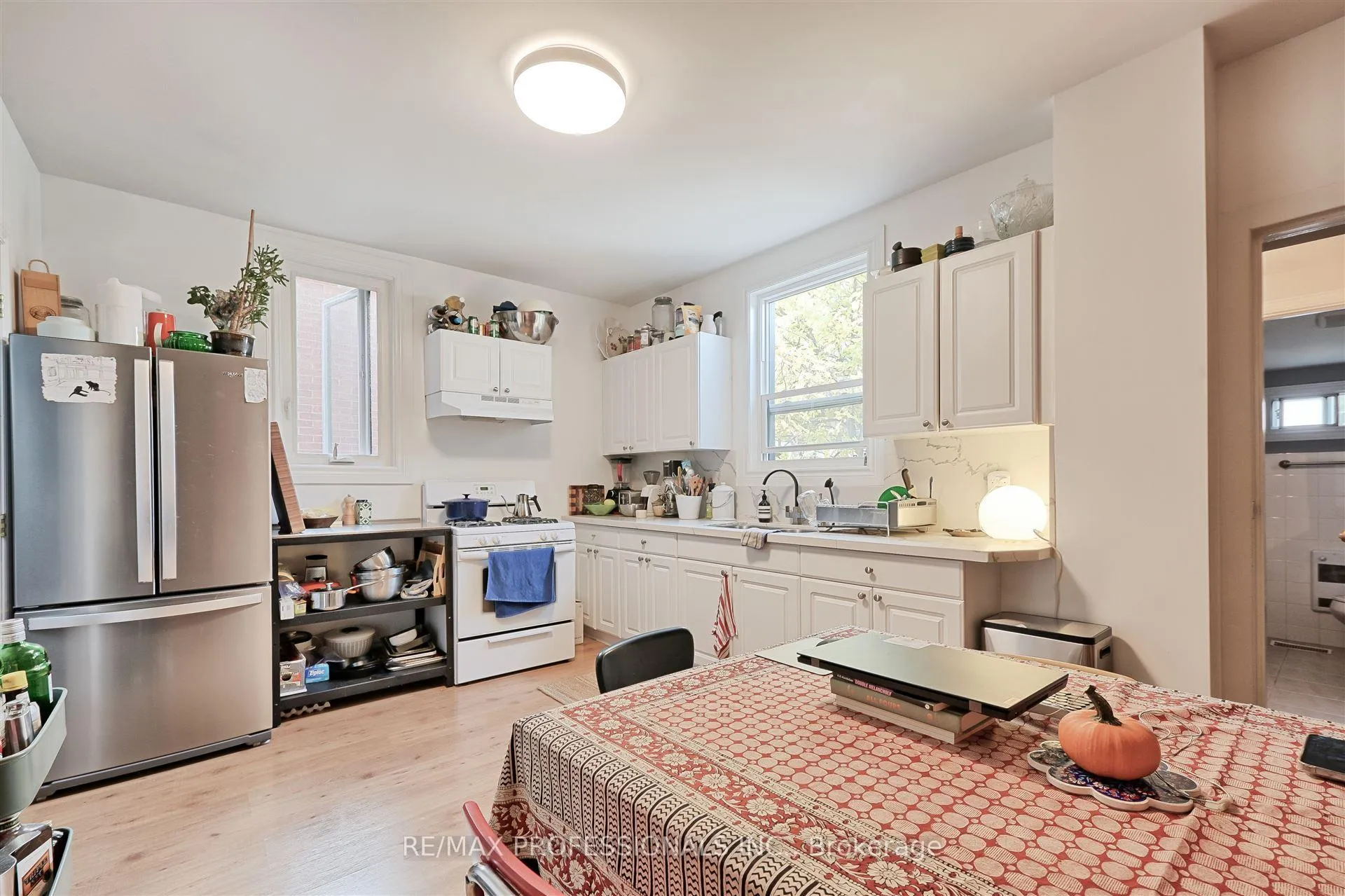 Photo 11 of 166 Grace Street, Toronto, Palmerston-Little Italy — HOMEH
