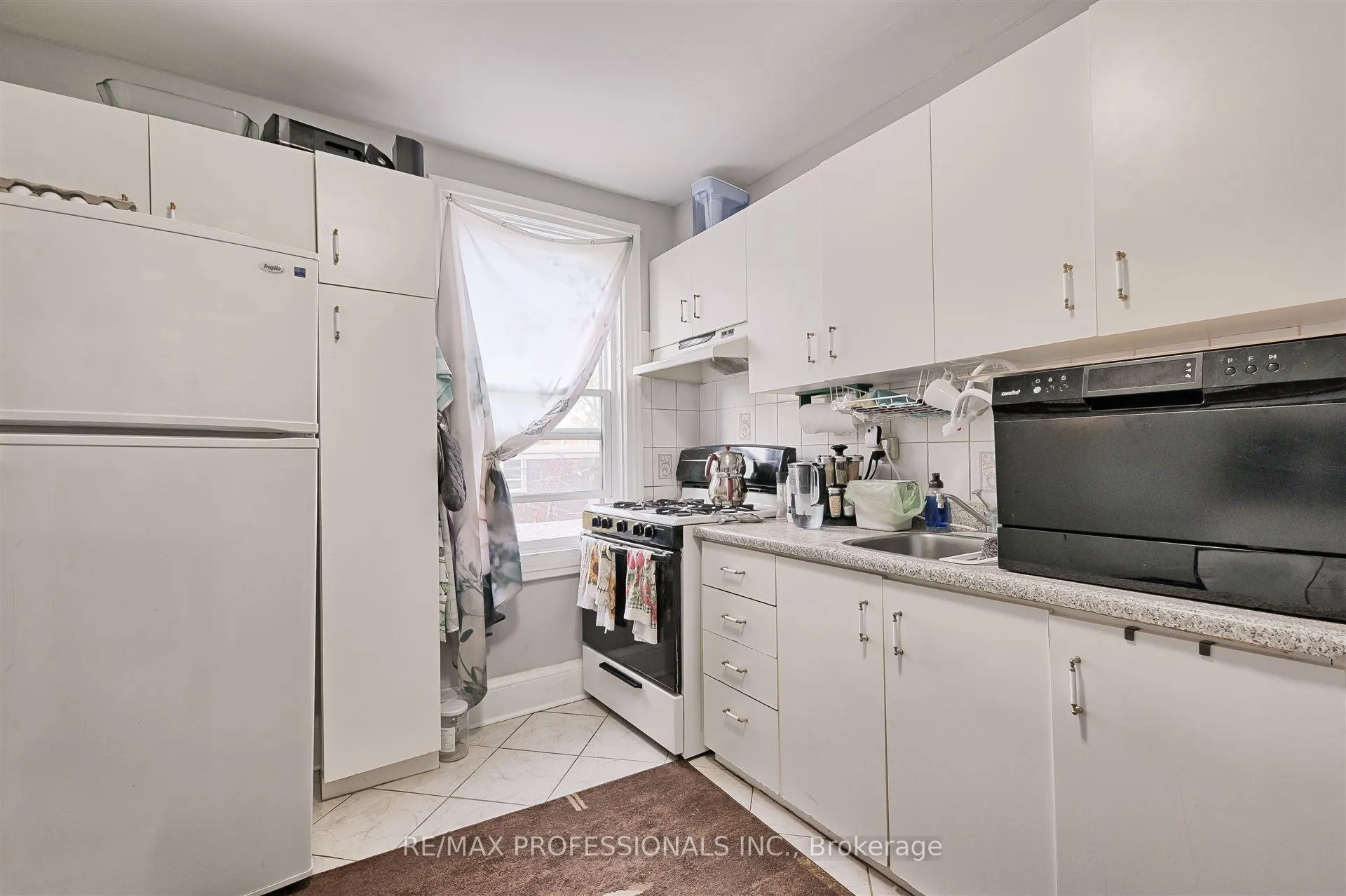 Photo 19 of 166 Grace Street, Toronto, Palmerston-Little Italy — HOMEH