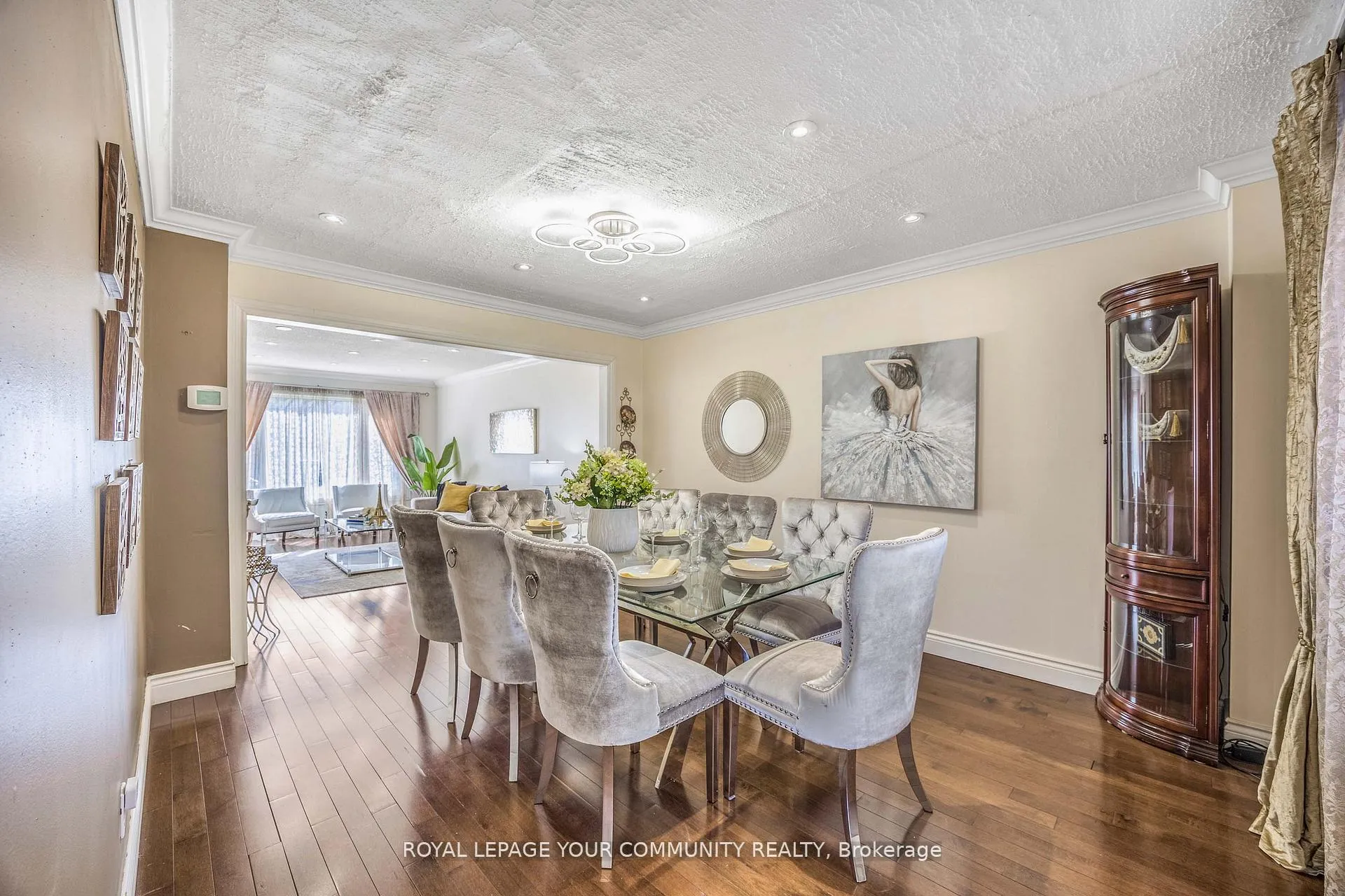 Photo 8 of 261 Hoover Drive W, Pickering, Rougemount — HOMEH