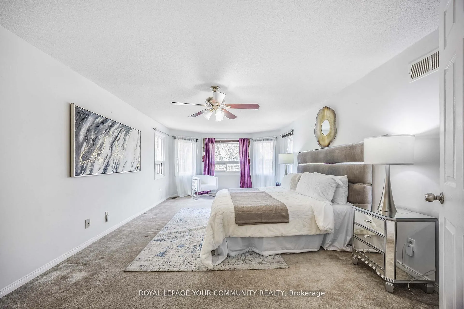 Photo 13 of 261 Hoover Drive W, Pickering, Rougemount — HOMEH