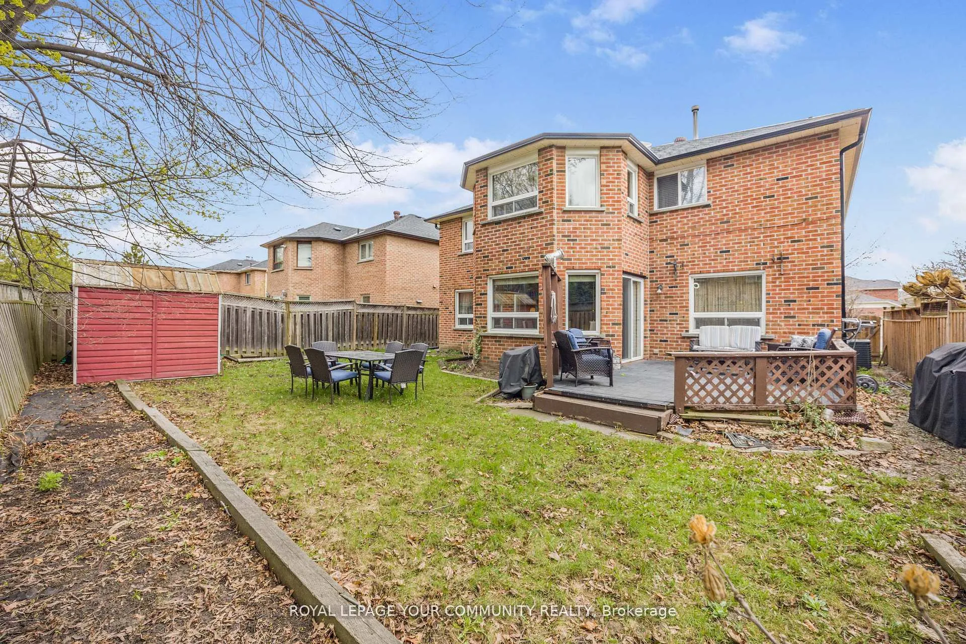 Photo 29 of 261 Hoover Drive W, Pickering, Rougemount — HOMEH