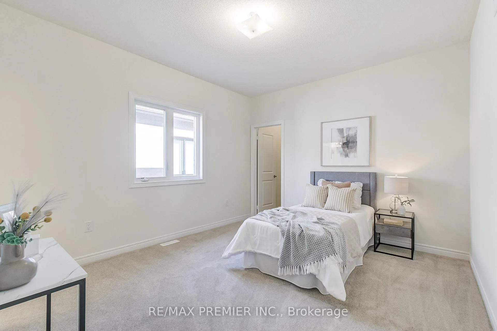 Photo 28 of 3153 Blazing Star Avenue, Pickering, Rural Pickering — HOMEH